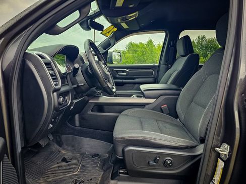 Used 2020 RAM 1500 Big Horn AWD/4WD image 12