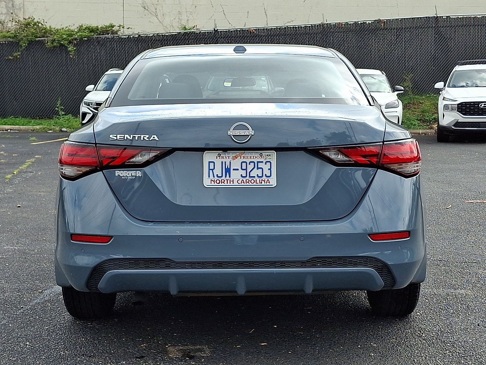 Used 2025 Nissan Sentra SV FWD image 5