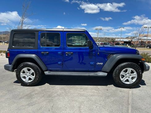 Used 2019 Jeep Wrangler Unlimited Sport S AWD/4WD image 10