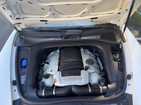 Used 2008 Porsche Cayenne GTS image 33