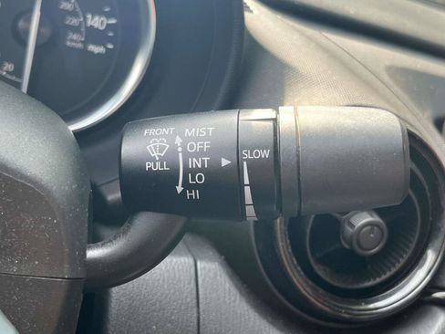 Used 2016 MAZDA MX-5 Miata Sport RWD image 27