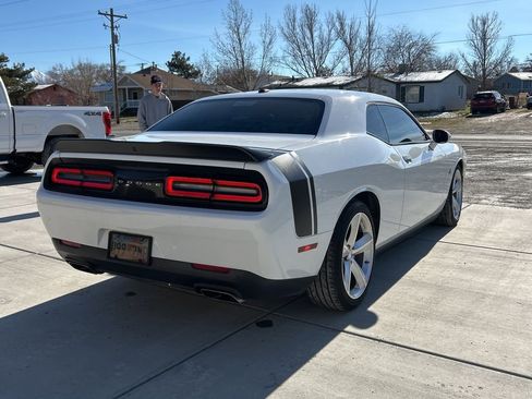 Used 2016 Dodge Challenger R/T Scat Pack w/ Leather Interior Group image 3