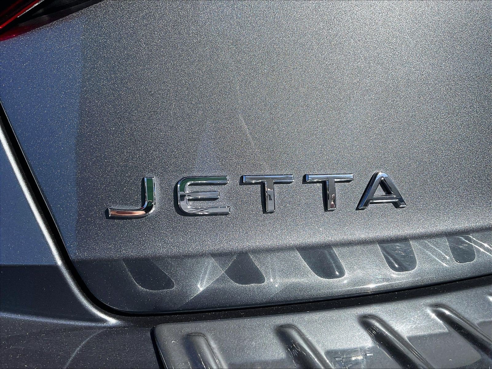 Certified 2023 Volkswagen Jetta SEL FWD image 31