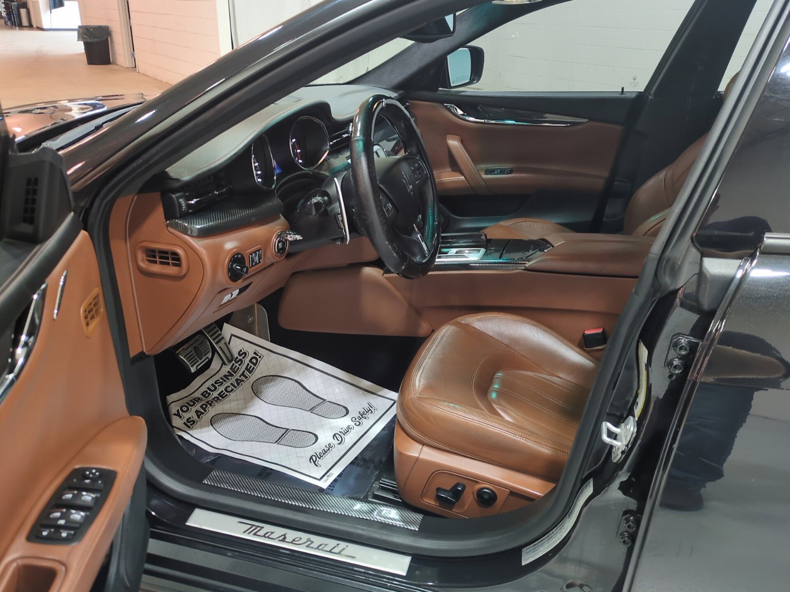 Used 2015 Maserati Quattroporte S Q4 AWD/4WD image 16