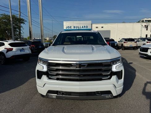 New 2026 Chevrolet Silverado 1500 High Country AWD/4WD image 2