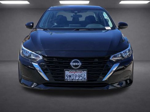 Used 2024 Nissan Sentra SV FWD image 9