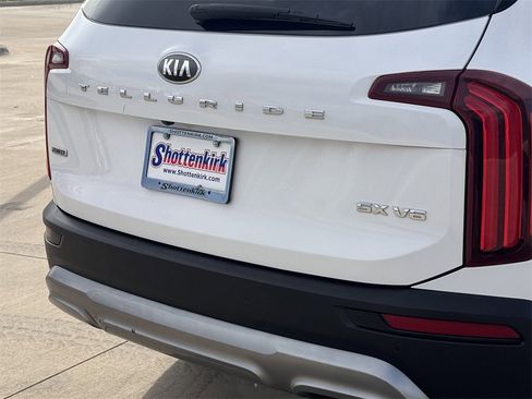 Used 2021 Kia Telluride SX w/ SX Prestige Package image 6