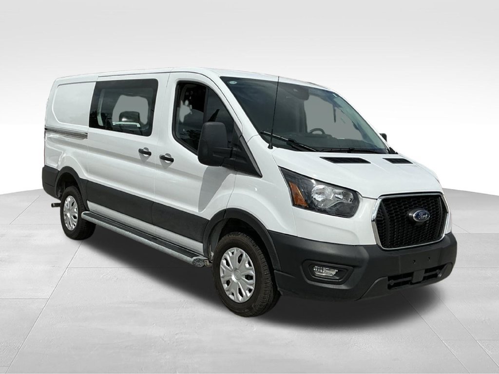 Certified 2025 Ford Transit 250 Low Roof w/ Exterior Upgrade Package RWD image 8