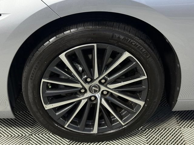 Certified 2022 Lexus ES 350 w/ Premium Package FWD image 15