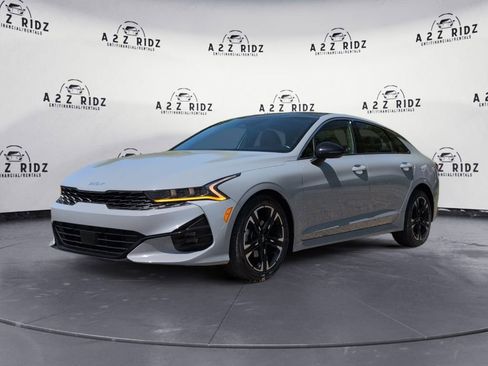 Used 2023 Kia K5 GT-Line image 3