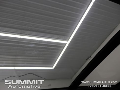 New 2025 Jeep Grand Cherokee Limited w/ Black Appearance Package image 45