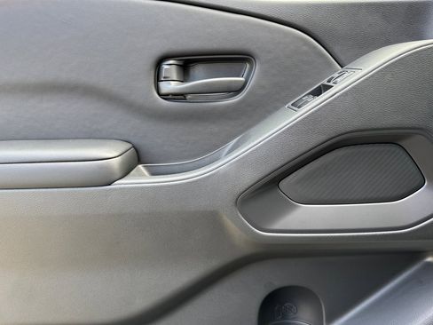 New 2026 Nissan Frontier S image 8