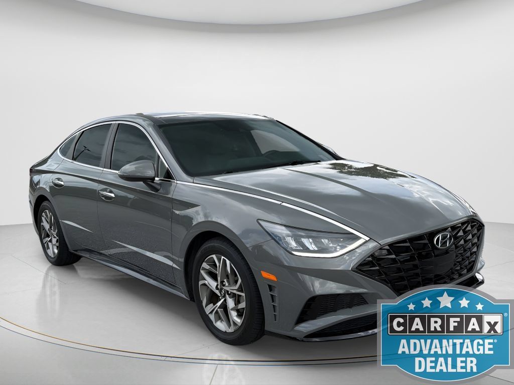 Used 2021 Hyundai Sonata SEL w/ Convenience Package FWD image 3