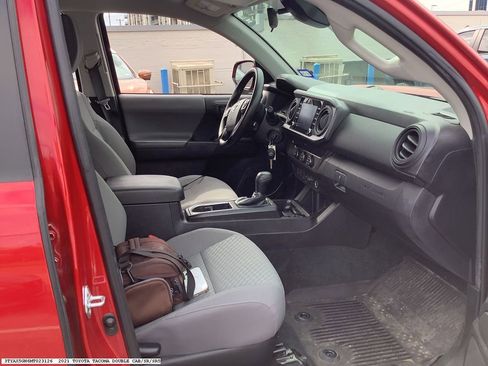 Used 2021 Toyota Tacoma SR w/ SR Convenience Package RWD image 16