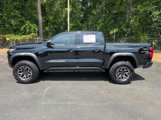 Used 2024 Chevrolet Colorado ZR2 w/ ZR2 Convenience Package III AWD/4WD video 2