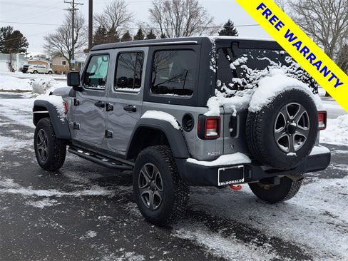 Used 2019 Jeep Wrangler Unlimited Sport S image 4