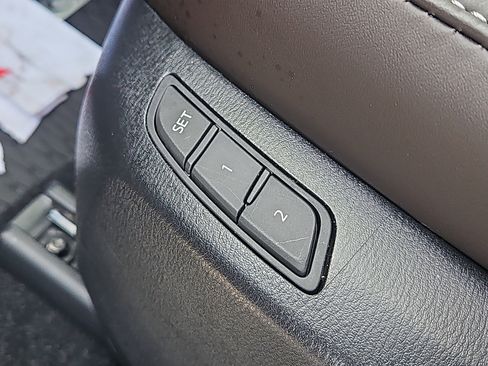 Certified 2025 MAZDA CX-5 Signature image 14