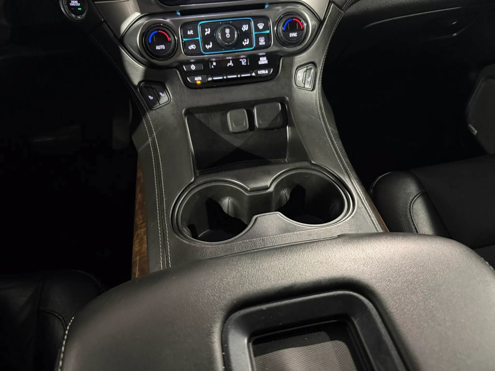 Used 2019 Chevrolet Suburban LT AWD/4WD image 45