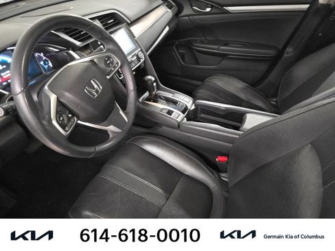 Used 2016 Honda Civic Touring image 17