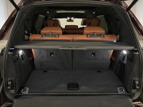 Used 2021 BMW ALPINA XB7 image 27