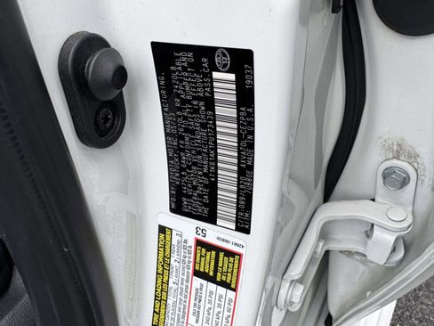 Used 2023 Toyota Camry XSE FWD image 27