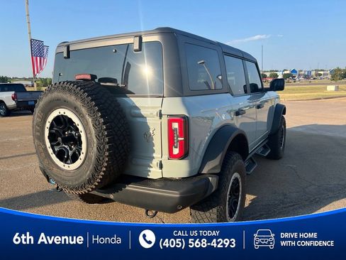 Used 2023 Ford Bronco Badlands w/ Sasquatch Package AWD/4WD image 5