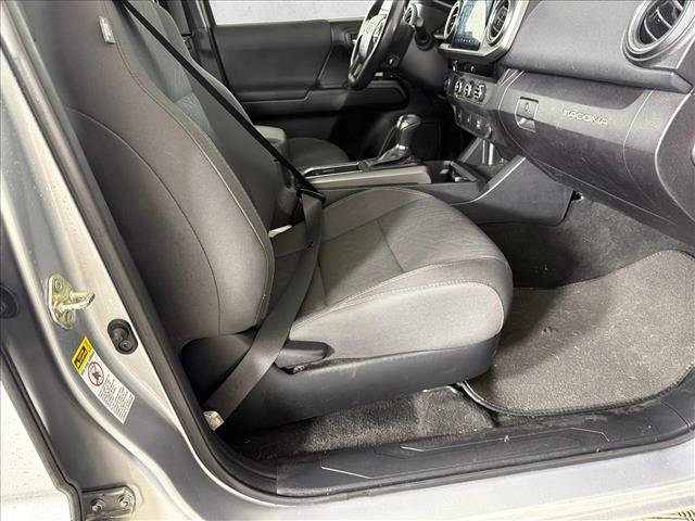 Used 2017 Toyota Tacoma TRD Off-Road w/ Tow Package RWD image 13