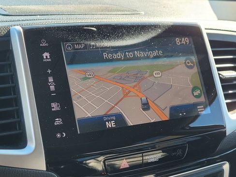 Used 2018 Honda Pilot Touring image 21