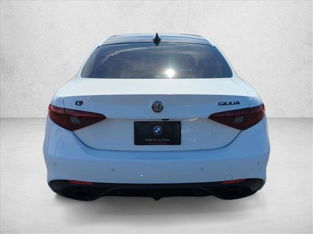 Used 2023 Alfa Romeo Giulia Estrema RWD image 7