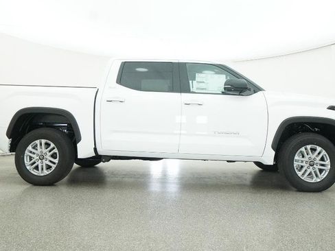 New 2026 Toyota Tundra SR5 AWD/4WD image 49