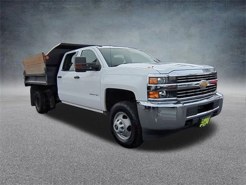 Certified 2017 Chevrolet Silverado 3500 W/T w/ WT Convenience Package image 3