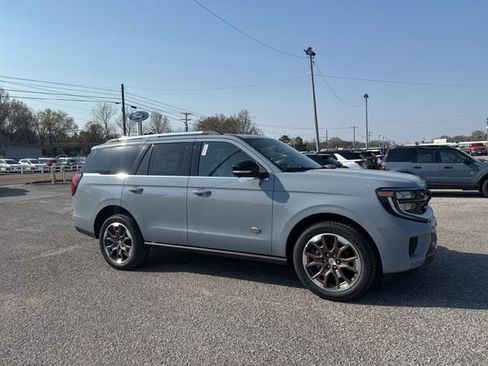 New 2026 Ford Expedition King Ranch image 39