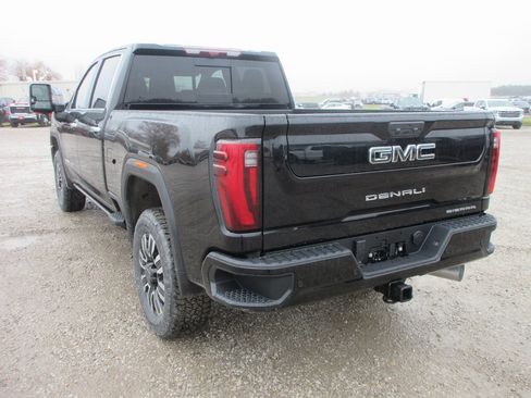 New 2026 GMC Sierra 2500 Denali Ultimate image 9