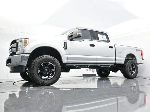 Used 2018 Ford F250 XLT AWD/4WD image 47