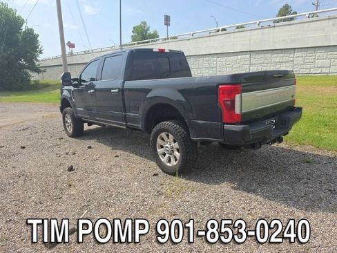 Used 2017 Ford F250 Platinum w/ Platinum Ultimate Package AWD/4WD image 12