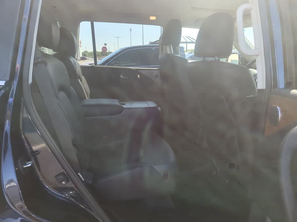 Used 2021 Nissan Armada SL w/ Captain's Chairs Package AWD/4WD image 10