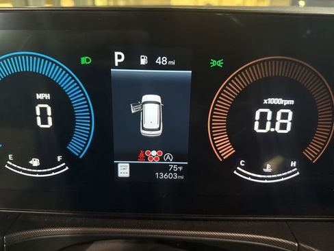 Used 2024 Hyundai Santa Fe SEL image 12