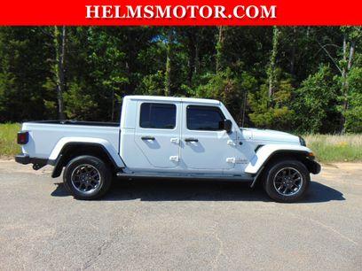Certified 2023 Jeep Gladiator Overland
