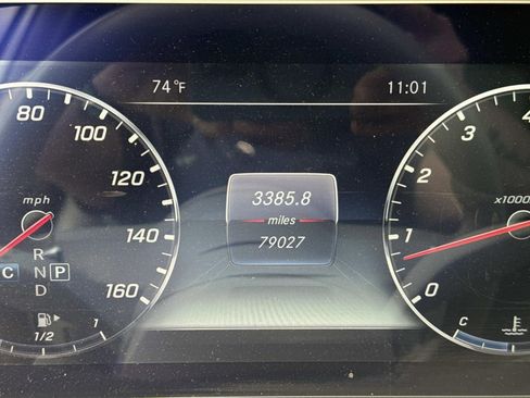 Used 2018 Mercedes-Benz S 560 Sedan image 27