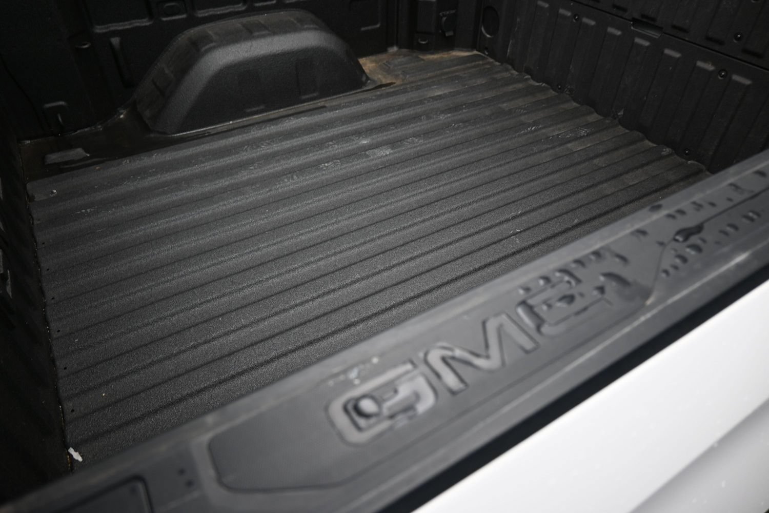 Used 2020 GMC Sierra 1500 SLT w/ SLT Premium Package AWD/4WD image 18