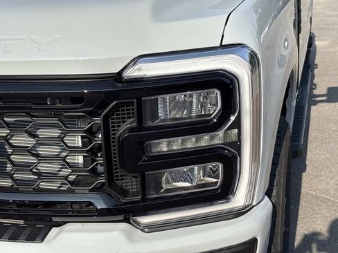 New 2026 Ford F250 XLT w/ XLT Premium Package AWD/4WD image 11