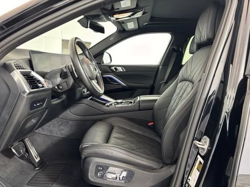 Used 2025 BMW X6 xDrive40i w/ Climate Comfort Package AWD/4WD image 11