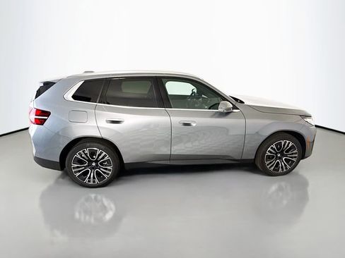 Used 2026 BMW X3 xDrive30 w/ Premium Package image 8