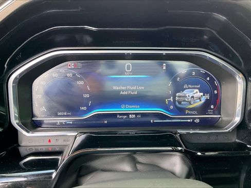 Used 2025 Chevrolet Silverado 2500 LT w/ Convenience Package image 24