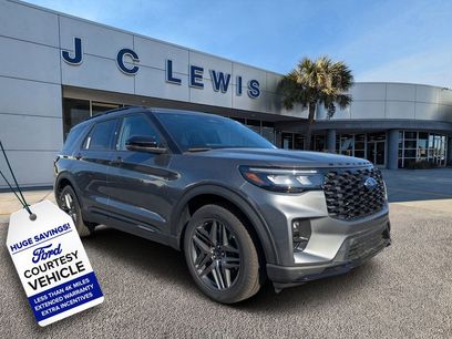 New 2026 Ford Explorer ST w/ Sun And Sound Package