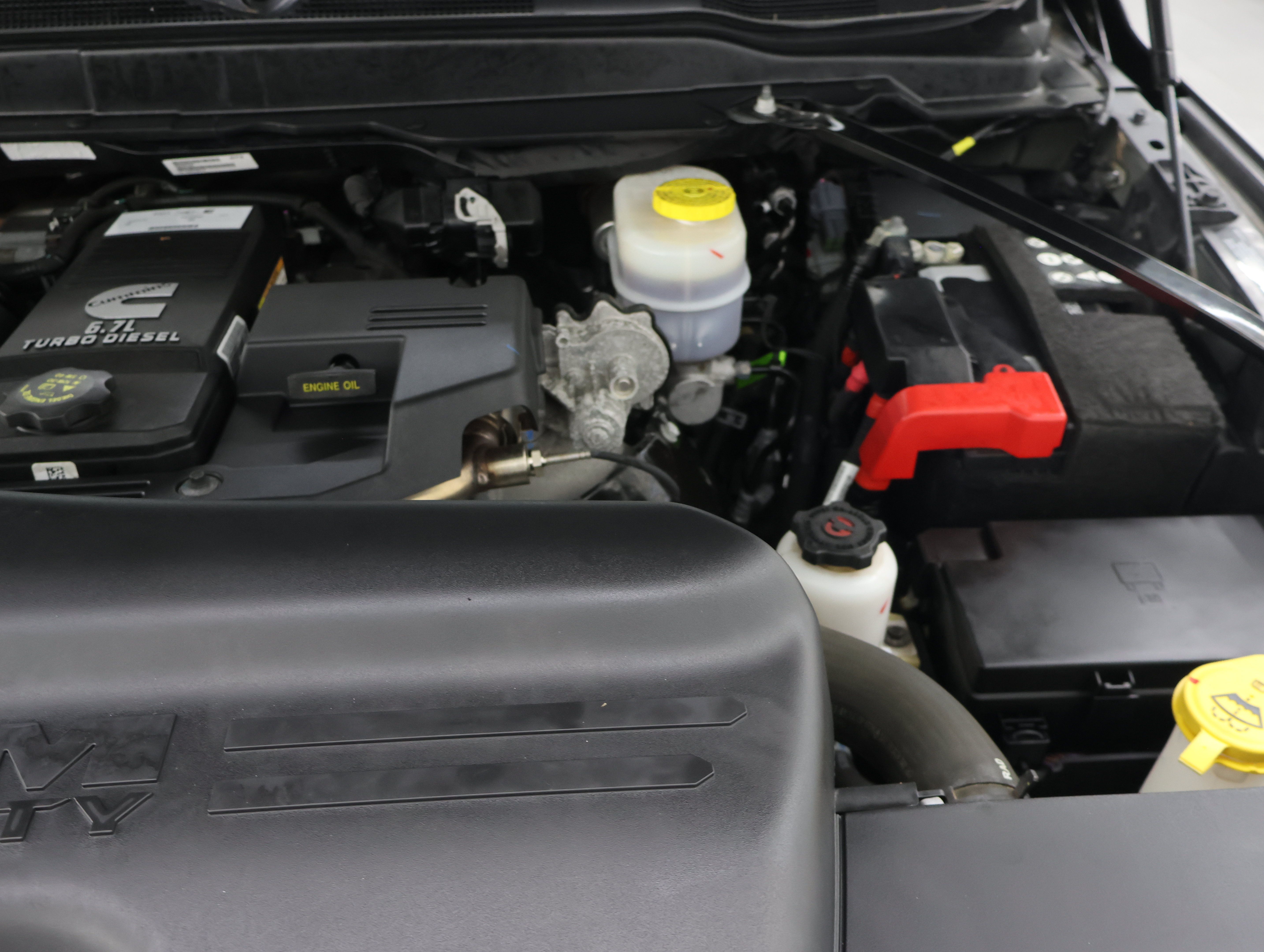 Used 2023 RAM 2500 Laramie AWD/4WD image 19