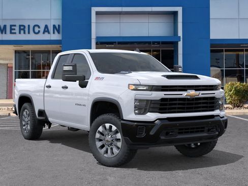 New 2026 Chevrolet Silverado 2500 Custom w/ Custom Value Package AWD/4WD image 7