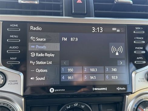 Used 2020 Toyota 4Runner SR5 Premium image 16