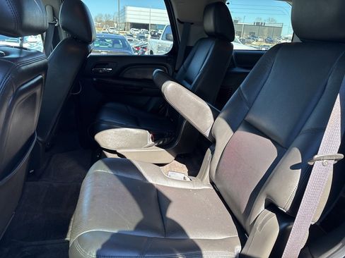 Used 2014 GMC Yukon Denali image 18