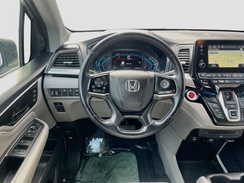 Used 2022 Honda Odyssey Touring image 23